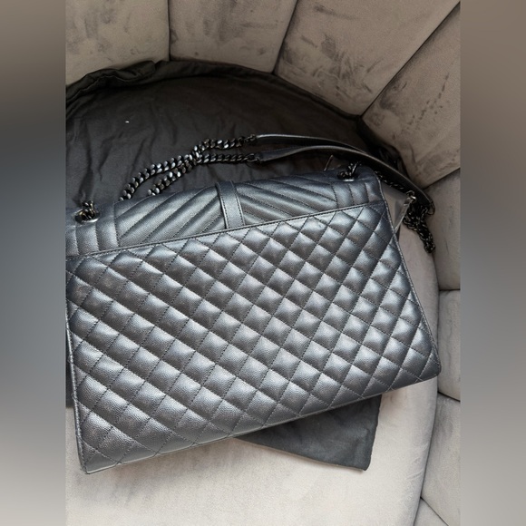 Saint Laurent Tri-Quilt Matelasse Envelope Bag - Picture 6 of 13